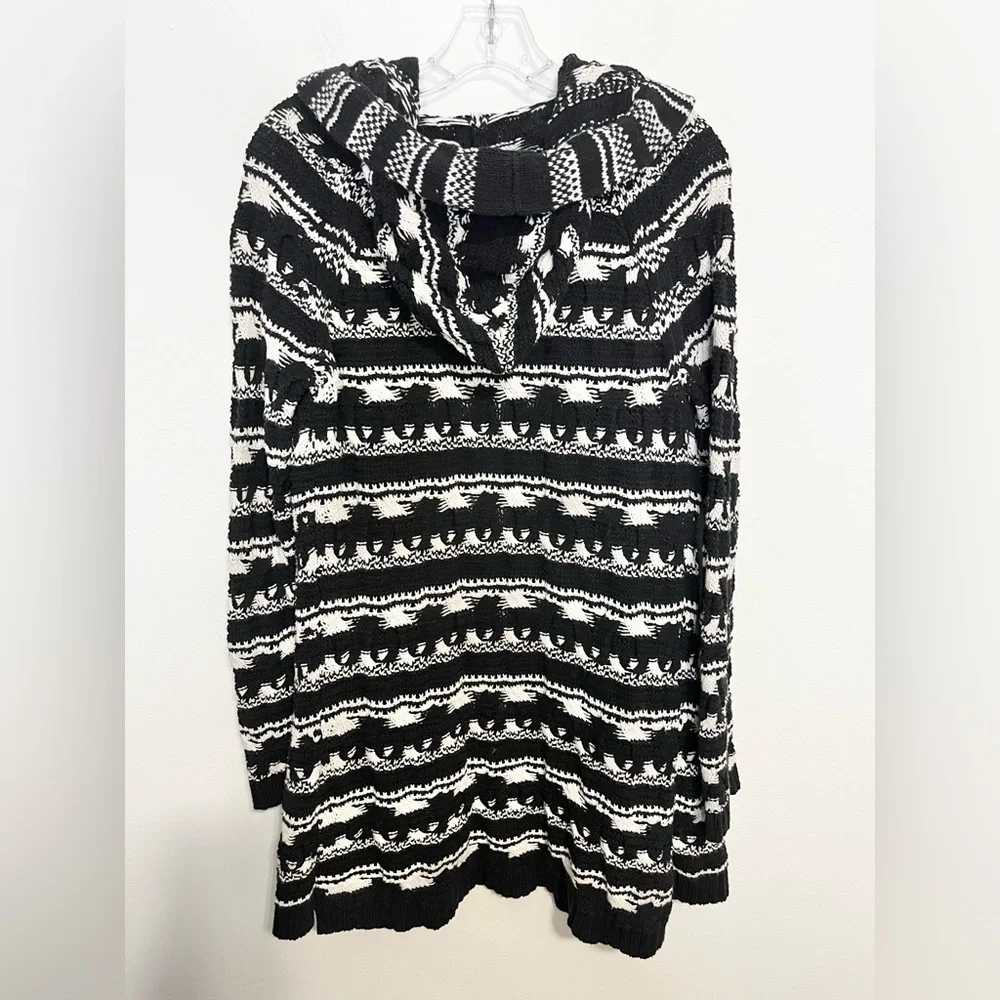 sparrow anthropologie black